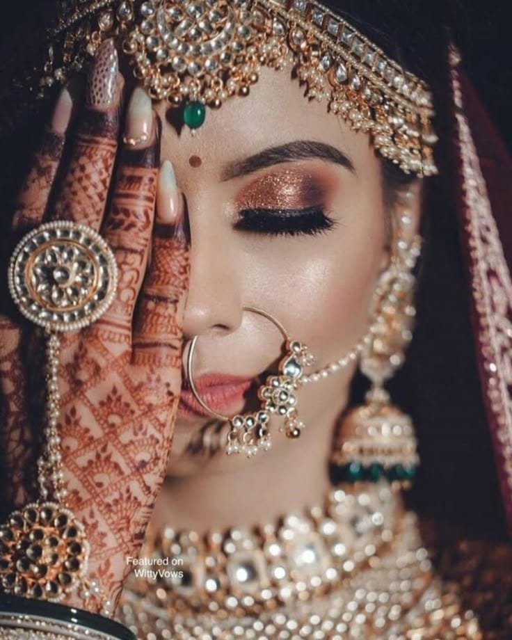 Bridal makeup with mehndi