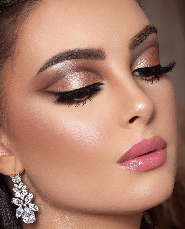 Party Makeup - HD