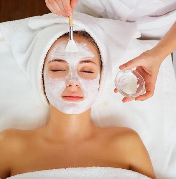 Sara Green Apple Facial